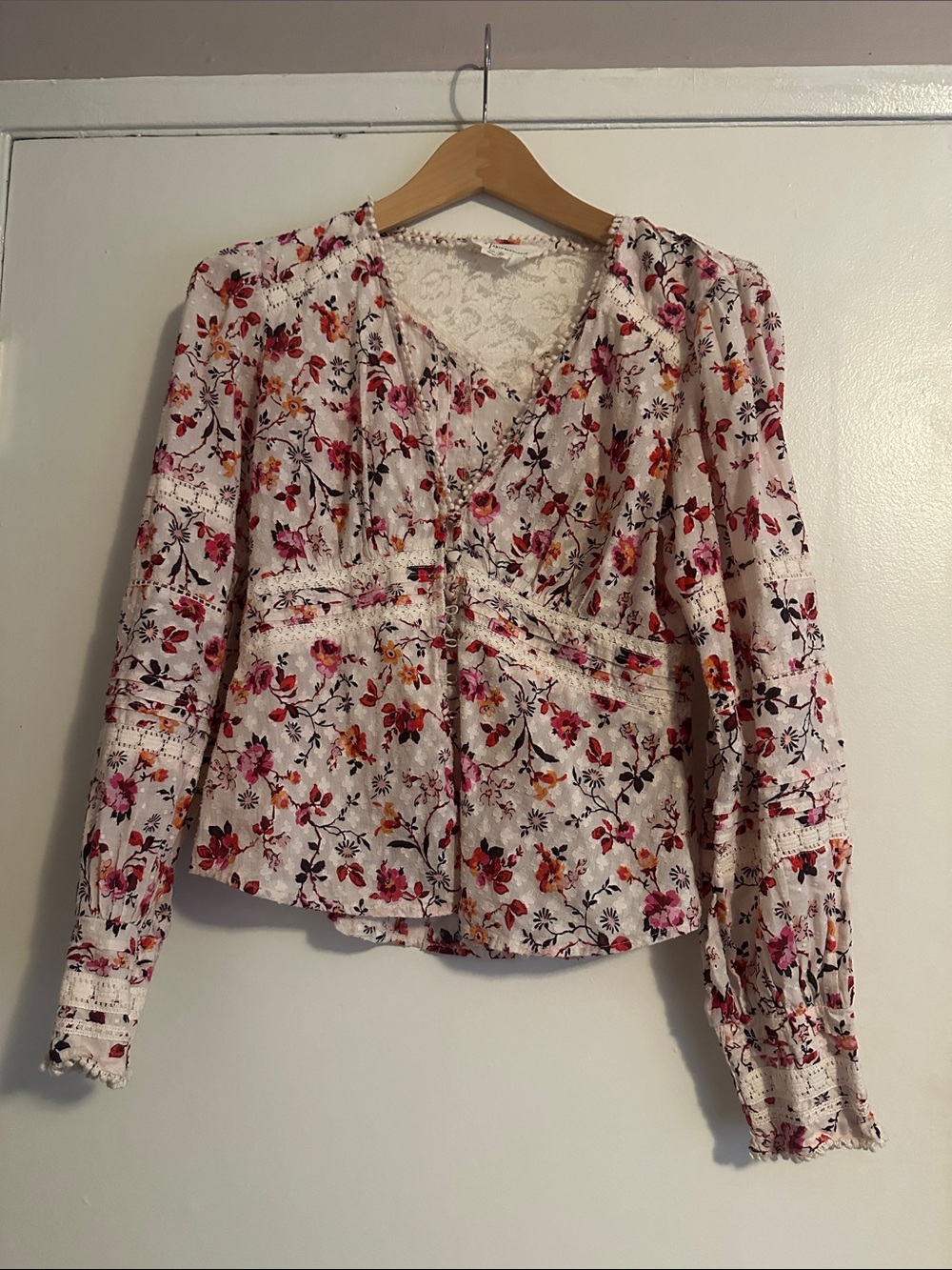 Anthropologie Floral Lace-Trim Peasant Blouse - White with Pink & Orange Flowers